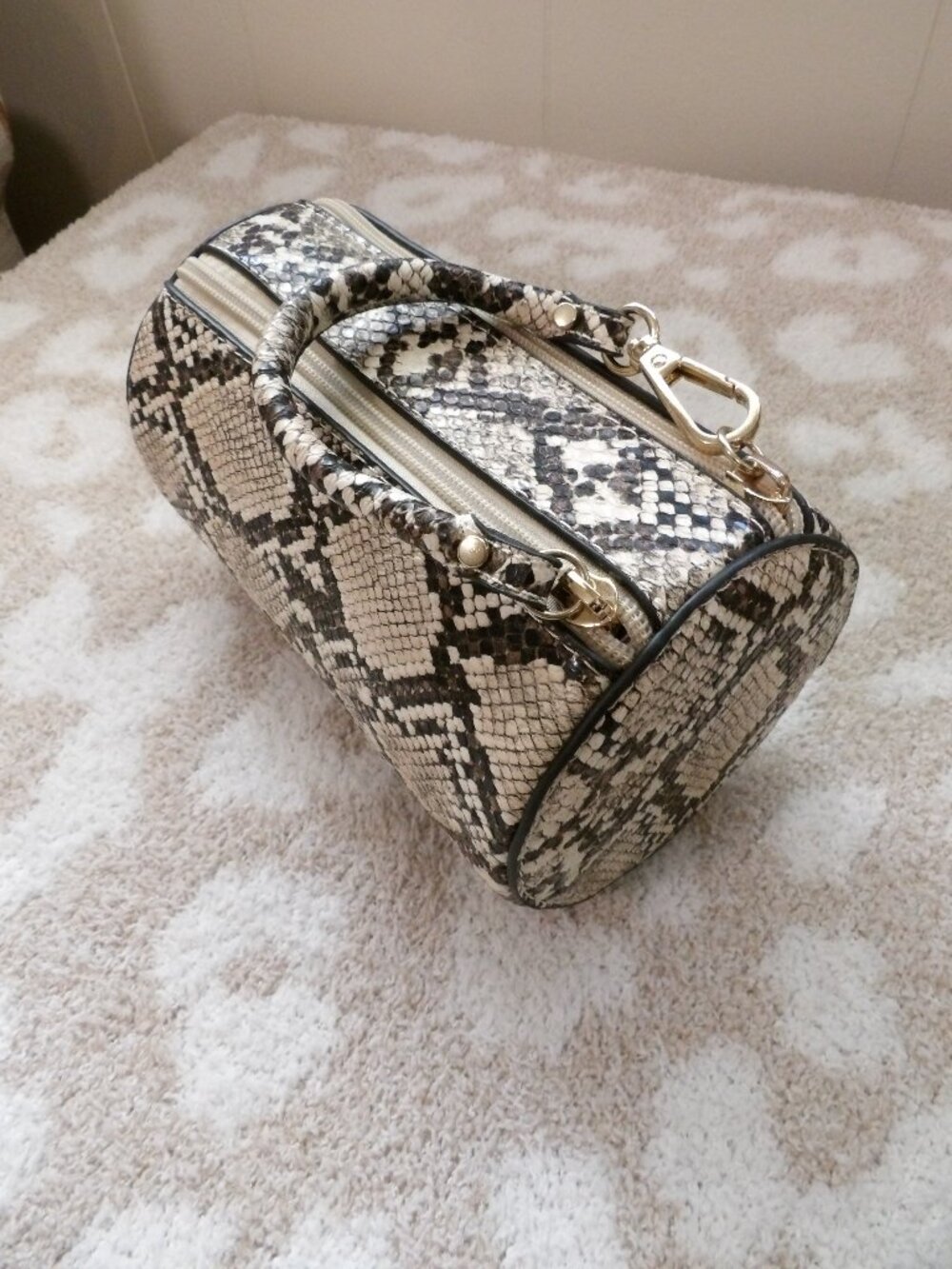 Snake Print Cylindrical Barrel Makeup Bag | Black and Cream